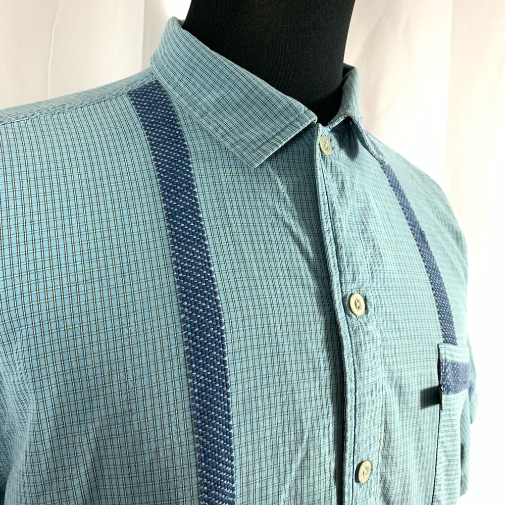 The North Face Large Button up short sleeve